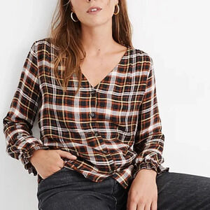 Madewell Plaid Ruffle-Cuff V-Neck Top size medium